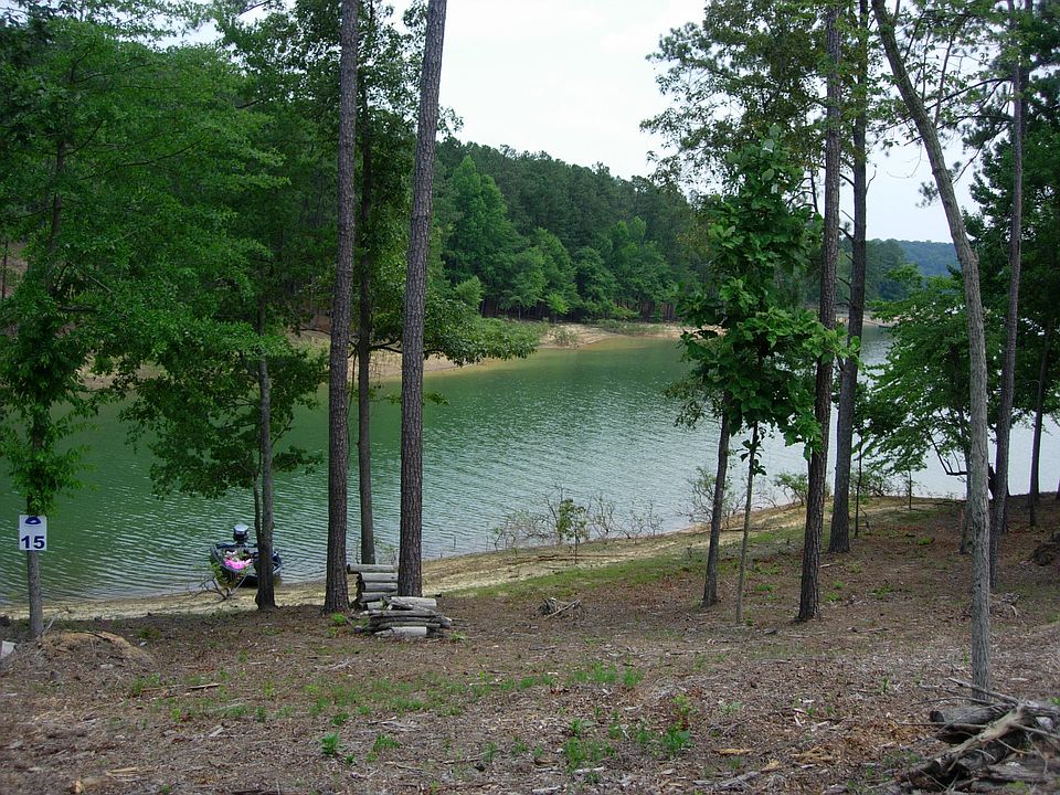 1st image of 15 Flatwater Cir