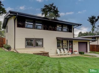 4622 N 82nd St, Omaha, NE 68134