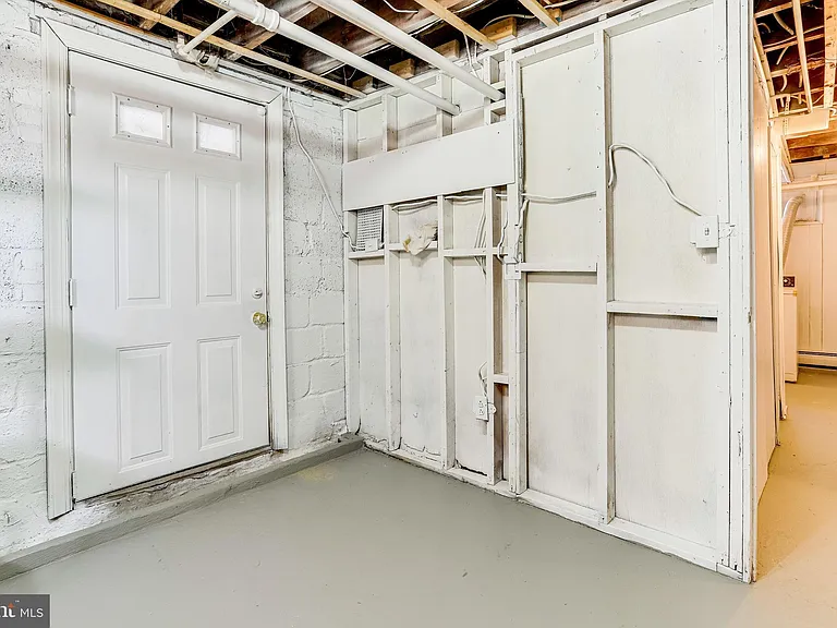 530 E Alexandria Ave — Photo 38