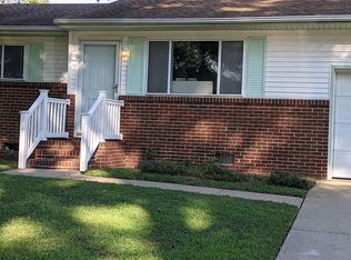 1103 Baskerville Ln, Portsmouth, VA 23701