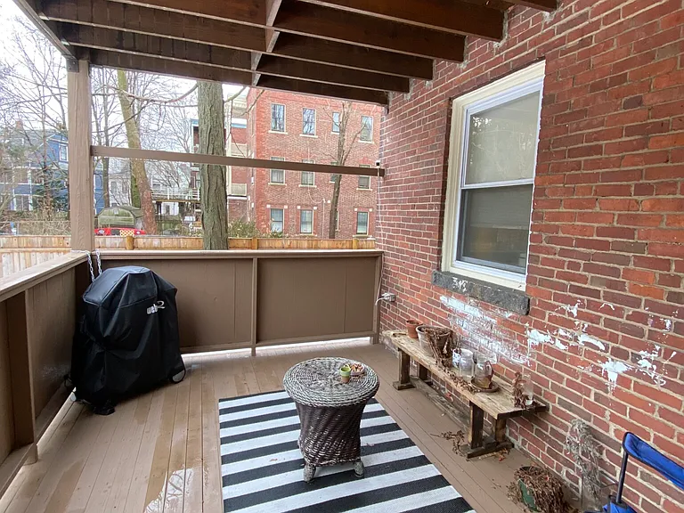 9 Fairfield St #1R — Photo 20