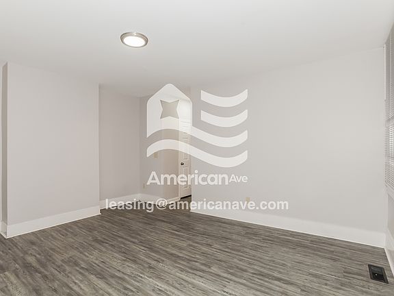 4-Living Room