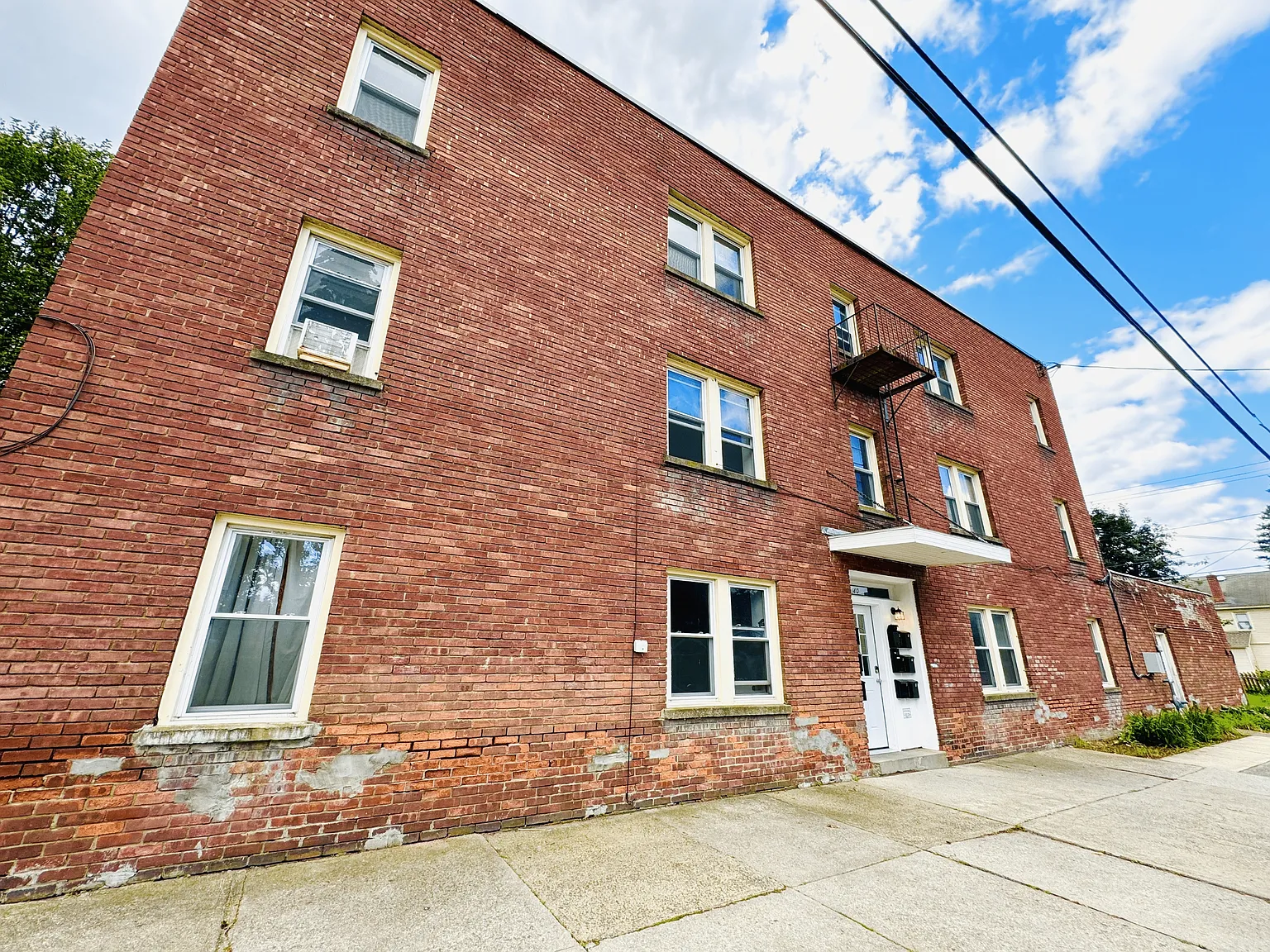 40 102nd Street — Photo 4