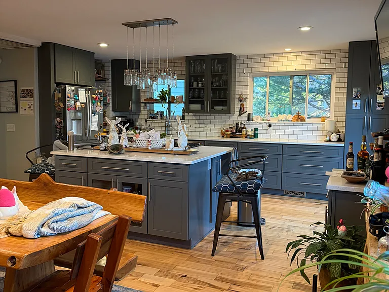 7810 W Fremont Ave — Photo 3