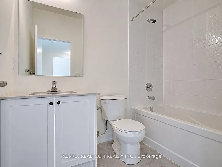 160 Densmore Rd #1104 — Photo 22