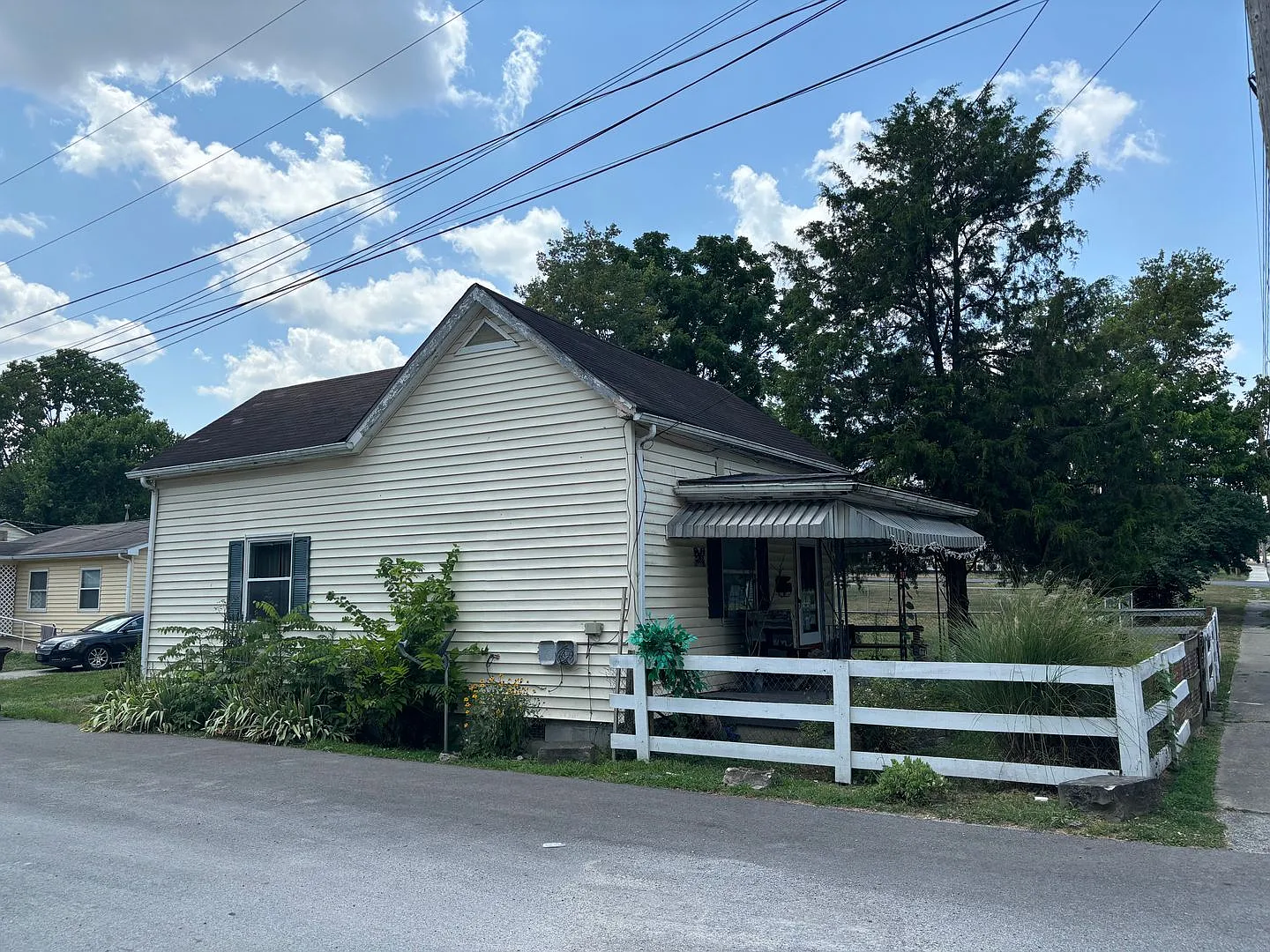 1 bedroom, 1 bathroom House — Photo 1