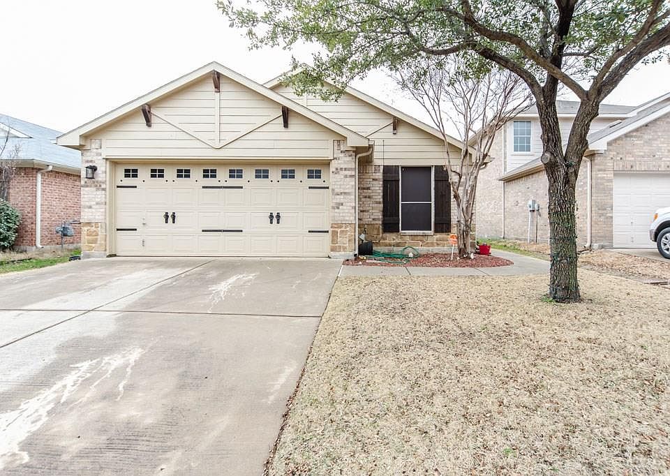 1st image of 8933 Highland Orchard Dr