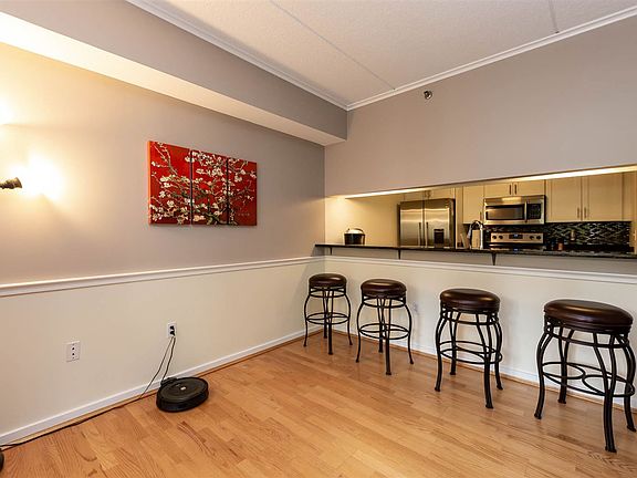5th image of 12 Mountain Laurels Dr APT 108