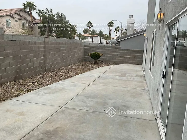 125 Golf Range St — Photo 20