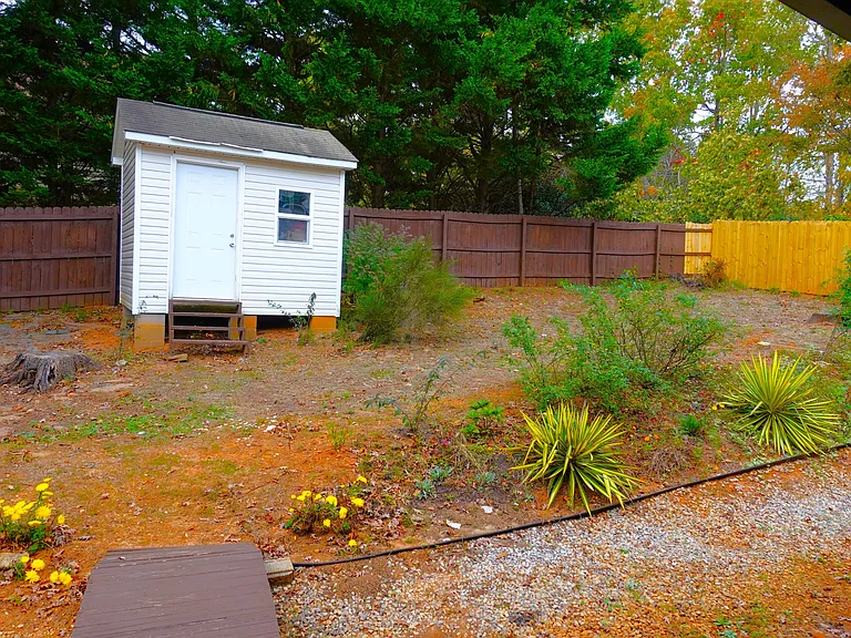 115 Roberts Hill Dr — Photo 36