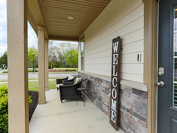 2nd image of 6430 Hickory Bell Dr
