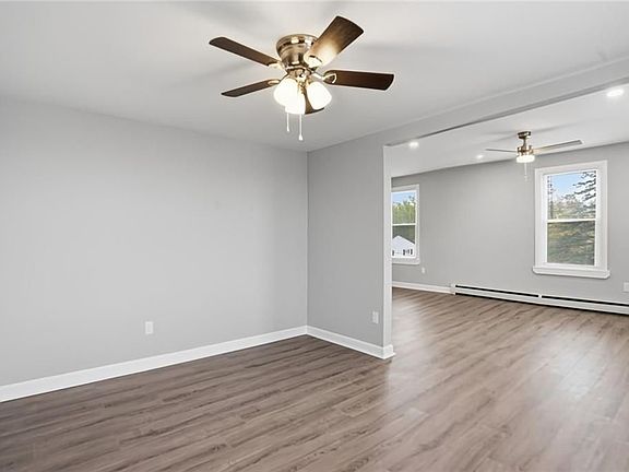 5th image of 188 Division St #3F