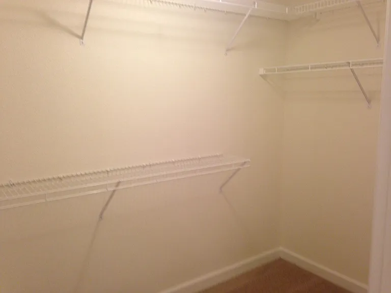 516 Abelia Way — Photo 21