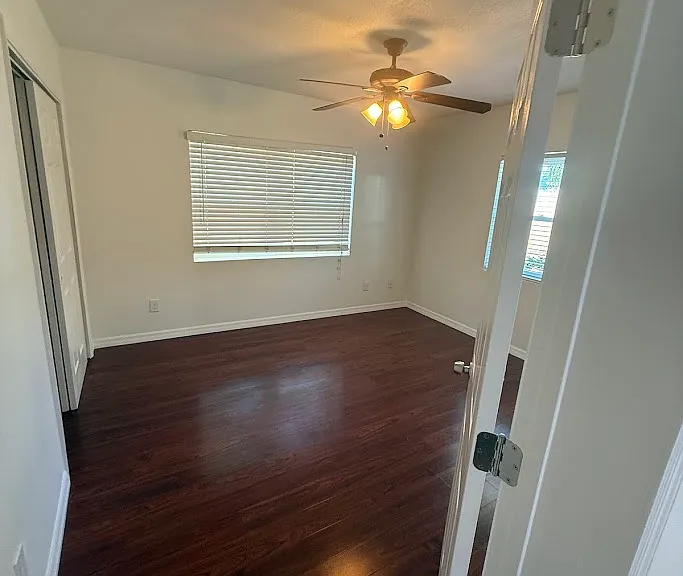809 W Hiawatha St — Photo 24