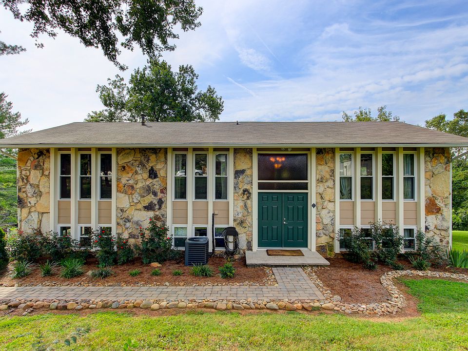 1st image of 529 Idlewood Ln