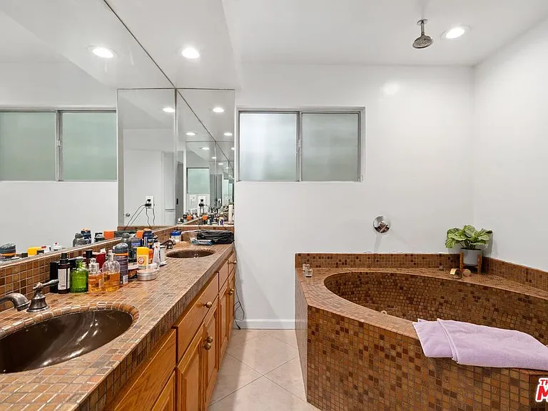 3135 Chandelle Rd — Photo 22