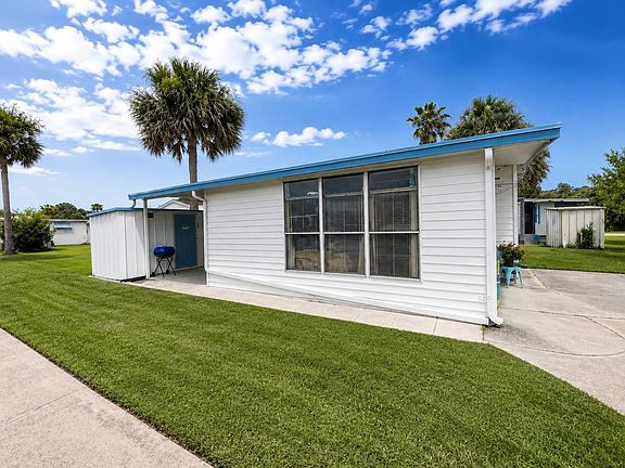 2nd image of 1147 Dolphin Ln #1147