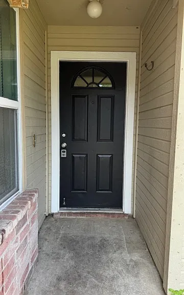 4909 Brianhill Dr — Photo 4