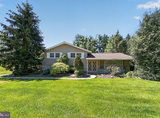 533 Martin Ln, Dresher, PA 19025