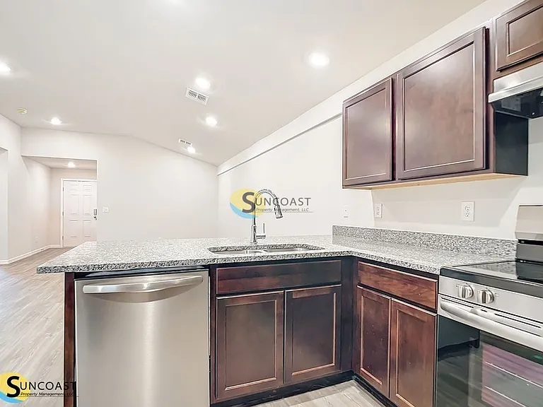 1248 Navigator Rd — Photo 10