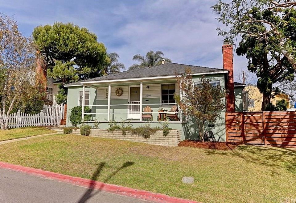 1st image of 2208 Borden Ave