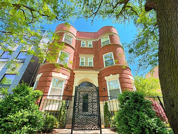 2nd image of 4745-47 S Saint Lawrence Ave #1N