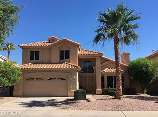 3338 E Glenhaven Dr, Phoenix, AZ 85048