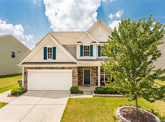 2nd image of 417 Augustus Ln