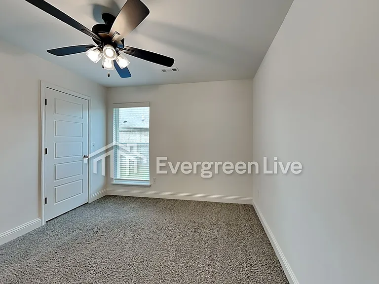6006 NW Grant St — Photo 17
