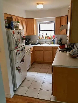 Rented by Capri Jet Realty Corp | media 51
