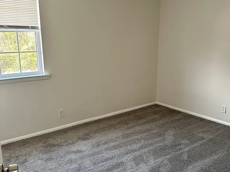 3846 Edwards Ave — Photo 15