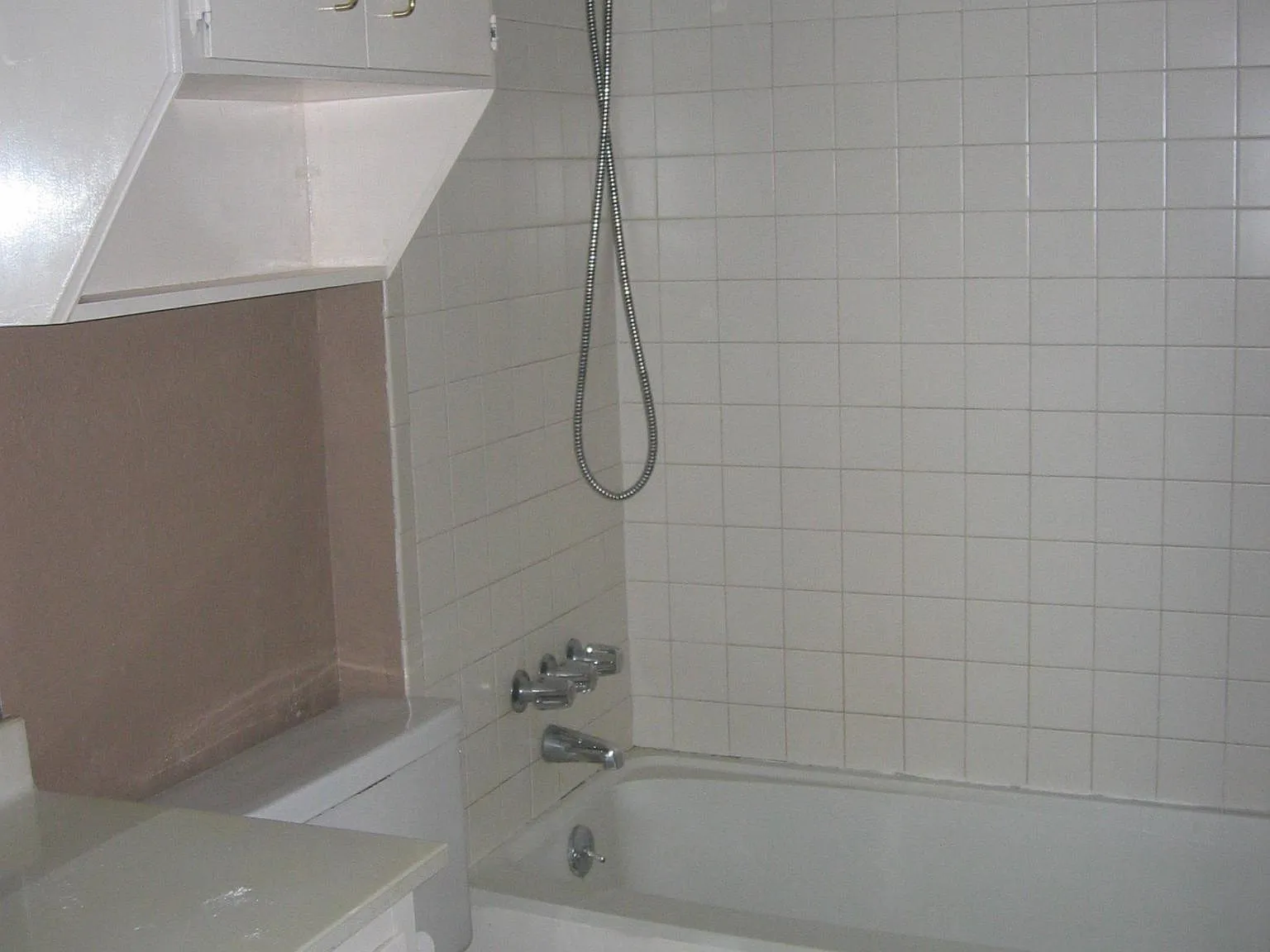 4 bed, 1715 sqft, $2,695 — Photo 4