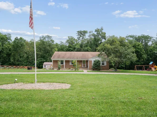 6215 Greenbud Dr, Goshen, OH 45122