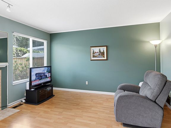5th image of 11255 Harrison St #119