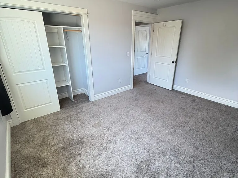 103 W Bishop Way — Photo 28