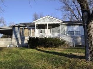 715 S Ripley St, Neosho, MO 64850