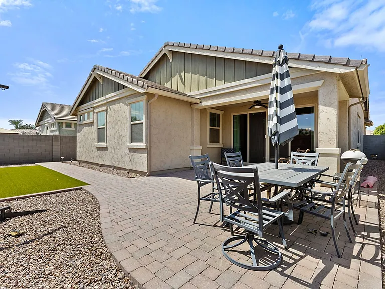 3859 E Welton Ln — Photo 28
