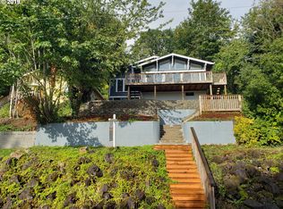 402 NE Adams Ave, Chehalis, WA 98532