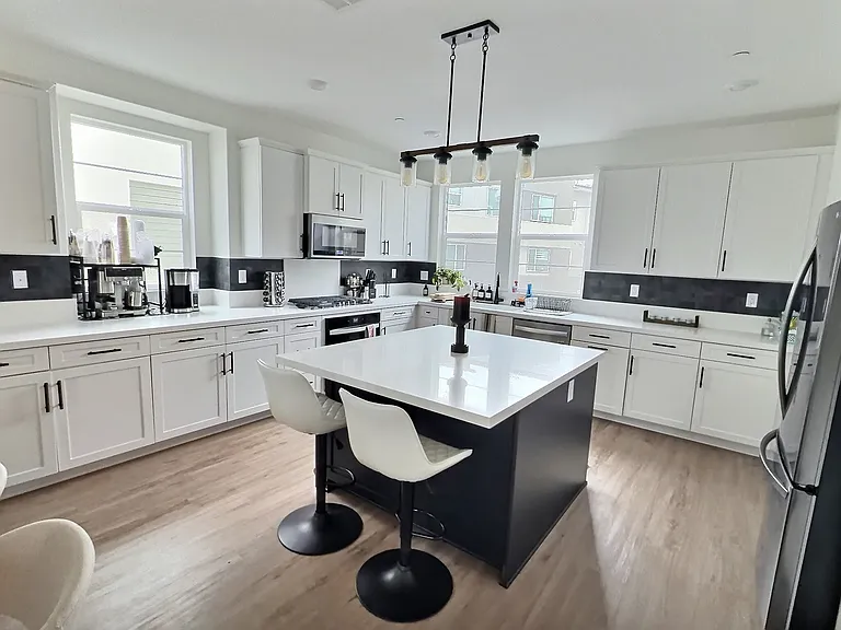 27589 Sanctuary Ct — Photo 5