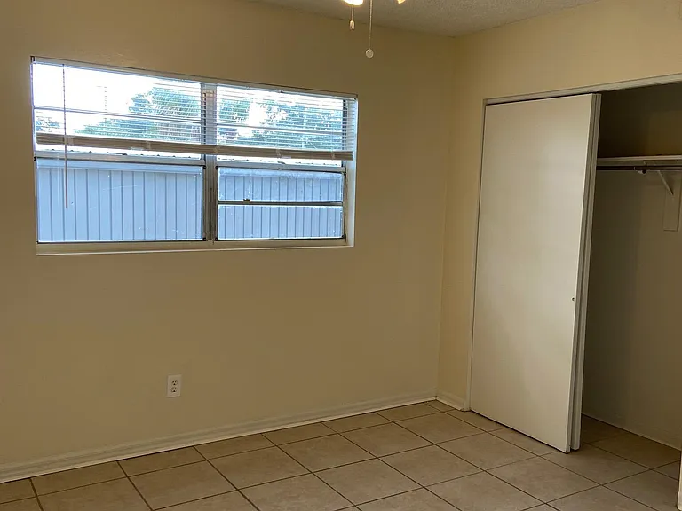 4807 W Flamingo Rd — Photo 6