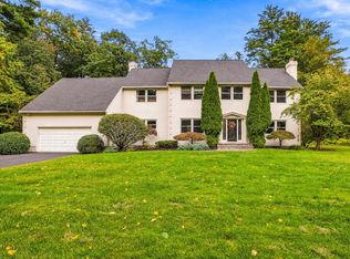 6 Peter Porcaro Dr, Hopkinton, MA 01748