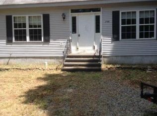 9097 Idlewild Dr, Tobyhanna, PA