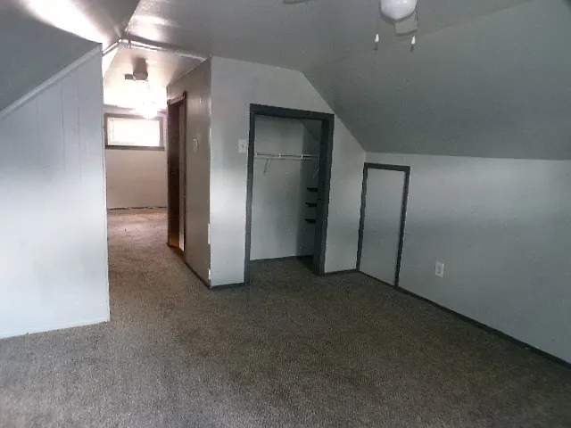 4047 Powell Ave — Photo 14