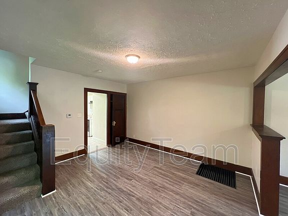 5th image of 55 Cambridge Ave