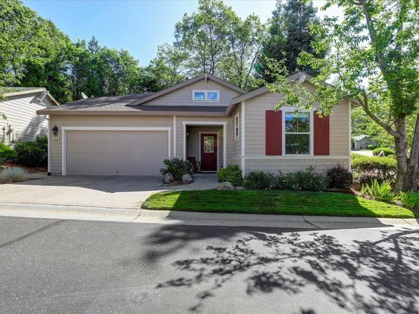 112 Blackbird Ln, Grass Valley, CA 95945