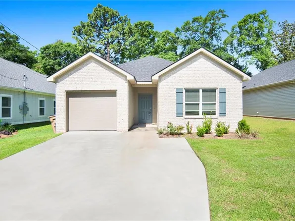 1058 Pinemont Dr, Mobile, AL 36609