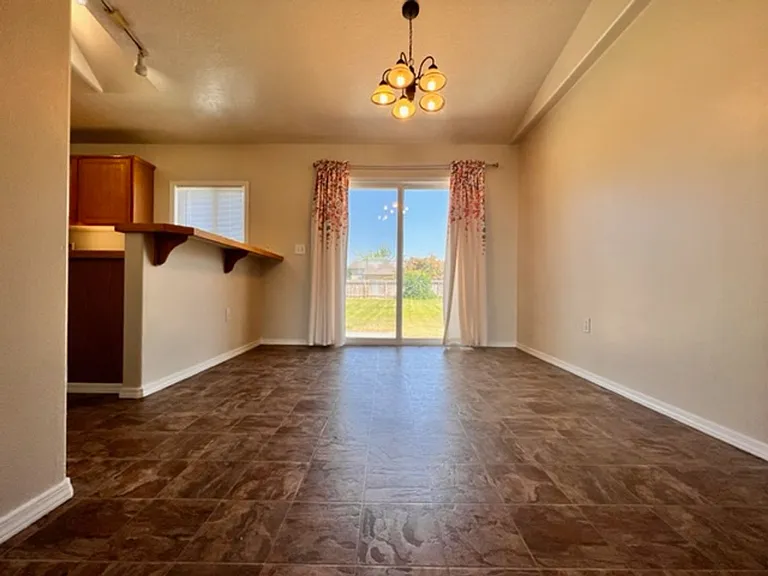 8137 W Waterfowl Ave — Photo 9