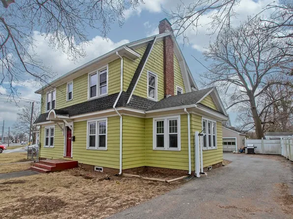 1521 Westfield St, West Springfield, MA 01089