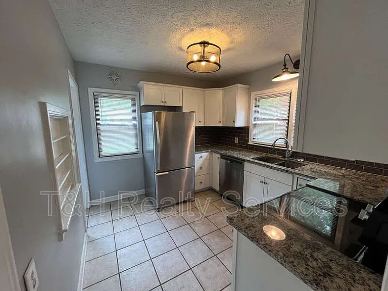 5315 Norwaldo Ave — Photo 7