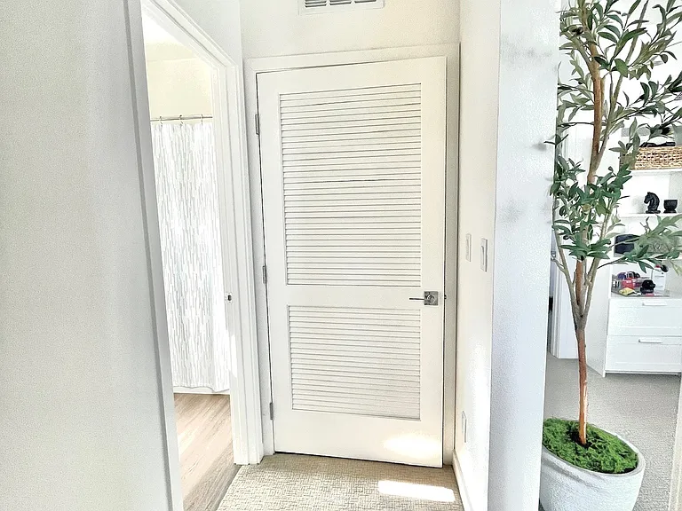 2422 Encanto Pass — Photo 21